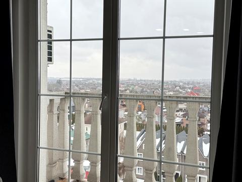 квартира за адресою Дмитра Луценка вул. (Крейсера "Аврора"), 6