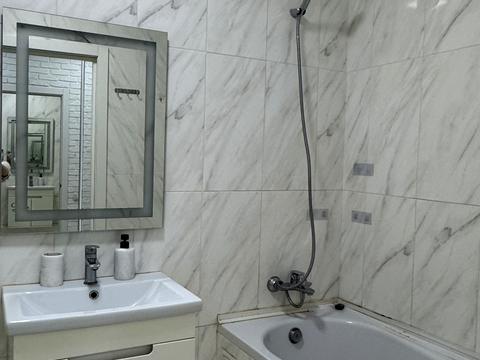 квартира за адресою Дмитра Луценка вул. (Крейсера "Аврора"), 6