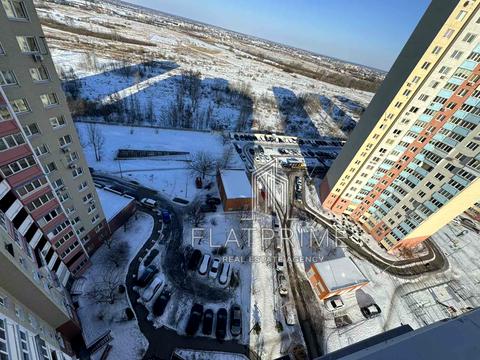 квартира за адресою Київ, Милославська вул., 4