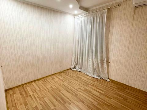 квартира за адресою Євпаторійська вул., 106