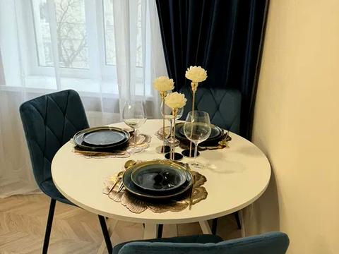 квартира по адресу Уинстона Черчилля ул. (Красноткацкая), 24