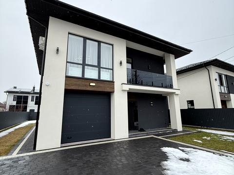 будинок за адресою Садова