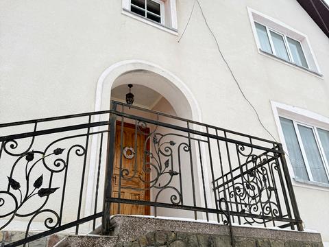 будинок за адресою довженка, 12