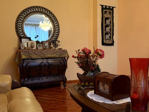 будинок за адресою довженка, 12