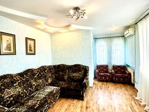 дом по адресу Наталки Нікуліної ул. (Некрасова), 2