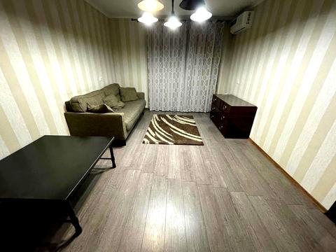 квартира за адресою Академіка Глушкова просп., 9-Є