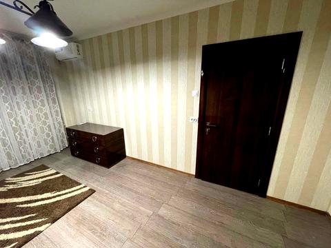 квартира за адресою Академіка Глушкова просп., 9-Є