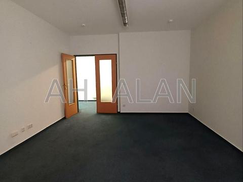 коммерческая по адресу Большая Васильковская ул. (Красноармейская), 9-2