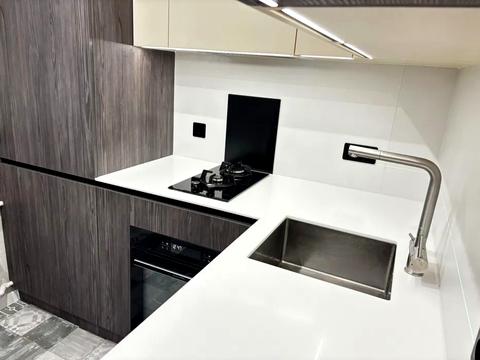 квартира за адресою Академіка Єфремова вул. (Командарма Уборевича), 7-А