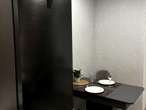 квартира за адресою Академіка Єфремова вул. (Командарма Уборевича), 7-А