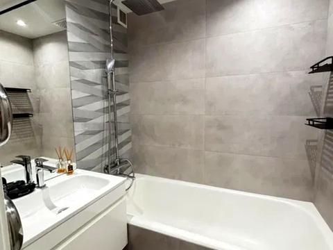 квартира за адресою Академіка Єфремова вул. (Командарма Уборевича), 7-А