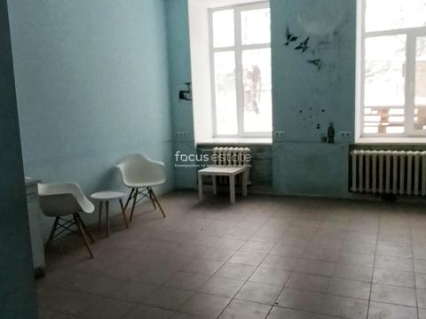 комерційна за адресою Січових Стрільців вул. (Артема), 24Б