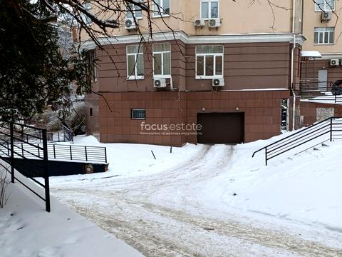 комерційна за адресою Січових Стрільців вул. (Артема), 24Б