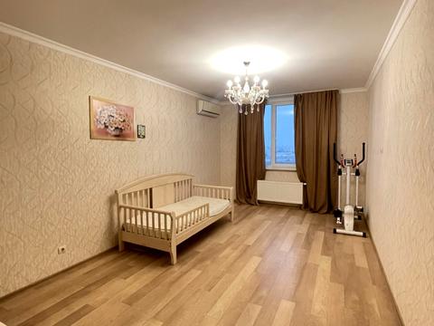 квартира за адресою Михайла Максимовича вул. (Онуфрія Трутенка), 3-Г