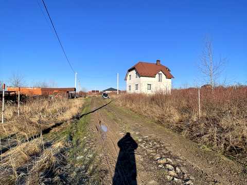 участок по адресу Каденюка