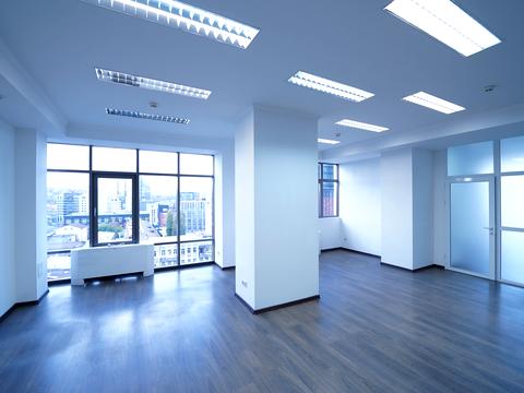 комерційна за адресою Велика Васильківська вул. (Червоноармійська), 72