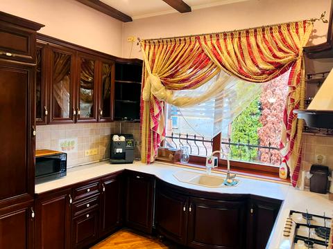 будинок за адресою Закарпатська вул., 15