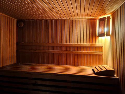 будинок за адресою Закарпатська вул., 15