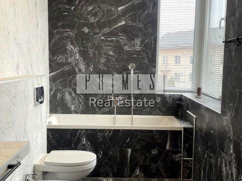 дом по адресу  ул.