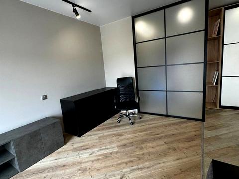 квартира за адресою Пилипа Орлика вул., 1-Б