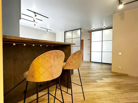 квартира за адресою Пилипа Орлика вул., 1-Б