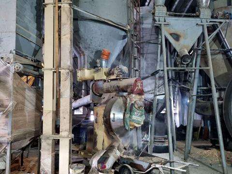 коммерческая по адресу Київська, 31