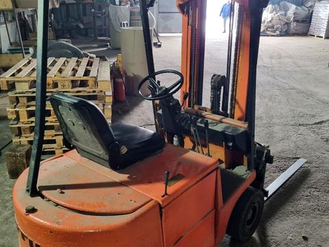 коммерческая по адресу Київська, 31