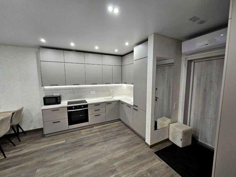 квартира за адресою Віктора Некрасова вул. (Північно-Сирецька), 6