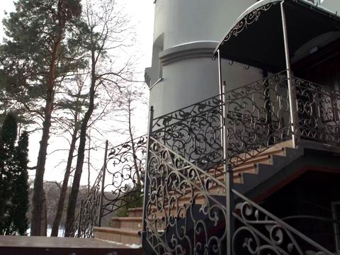 коммерческая по адресу Лісна, 1