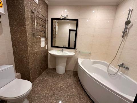 квартира за адресою Степана Рудницького вул. (Академіка Вільямса), 5