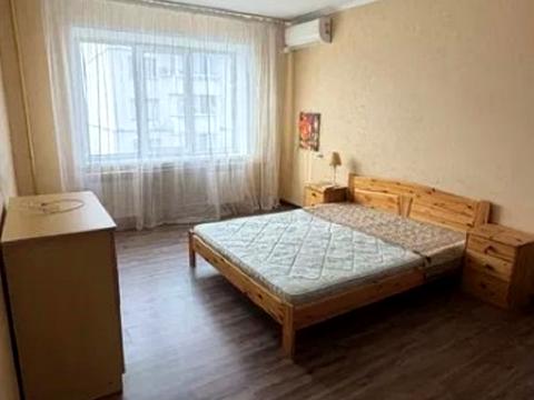 квартира за адресою Прирічна вул., 27-В