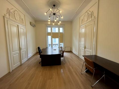 коммерческая по адресу Саксаганского ул., 5