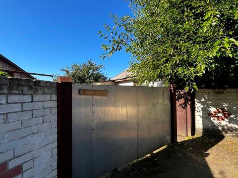 дом по адресу Старий Білоус