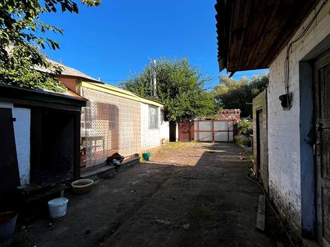 дом по адресу Старий Білоус