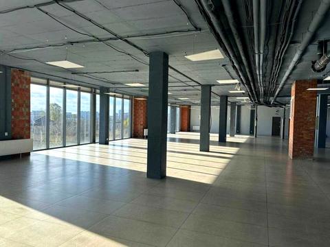 коммерческая по адресу Филиппа Орлика просп. (Ілліча), 17