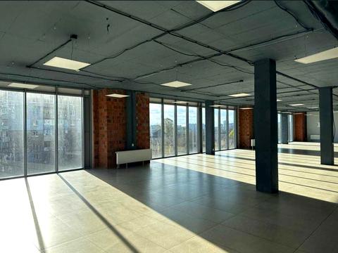 коммерческая по адресу Филиппа Орлика просп. (Ілліча), 17