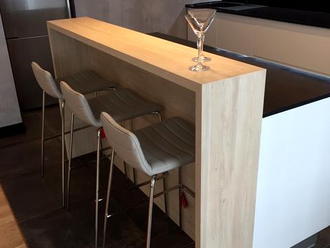 квартира за адресою Андрія Верхогляда вул. (Михайла Драгомирова), 16