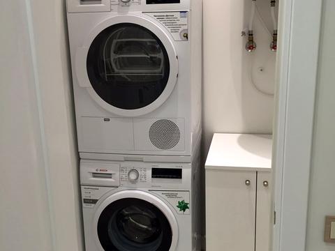 квартира за адресою Андрія Верхогляда вул. (Михайла Драгомирова), 16