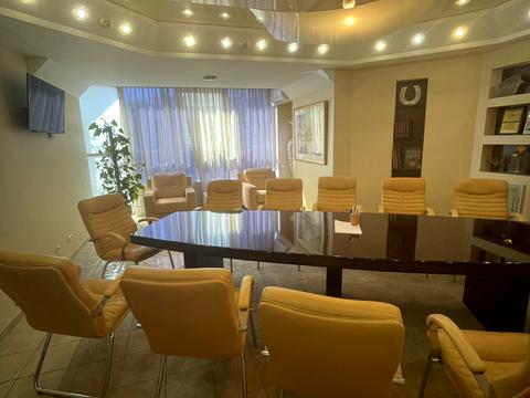 комерційна за адресою Велика Васильківська вул. (Червоноармійська), 62