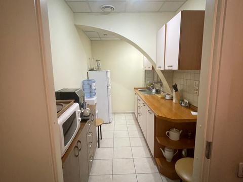 комерційна за адресою Велика Васильківська вул. (Червоноармійська), 62