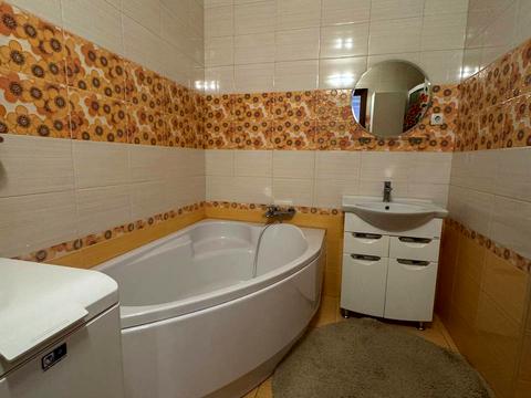 квартира за адресою Хмельницький, Будівельників вул., 1