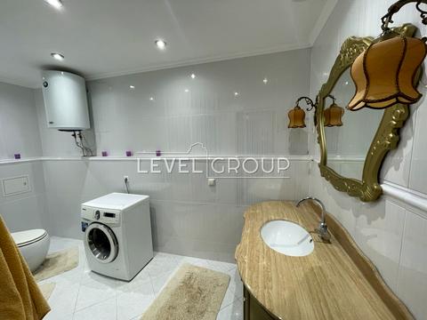 квартира за адресою Саперно-Слобідська вул., 10