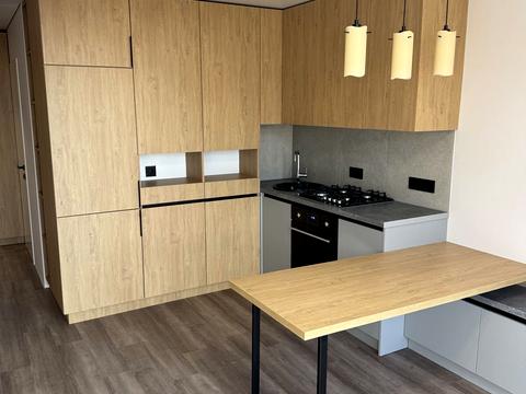 квартира по адресу Степана Бандеры ул., (Будинок 4)