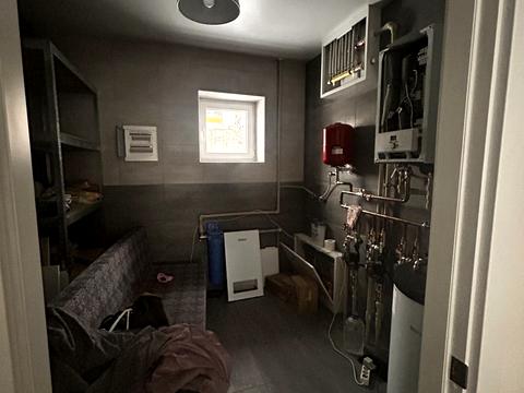 комерційна за адресою Хворостянка вул. (Праці), 1