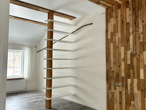 комерційна за адресою Хворостянка вул. (Праці), 1