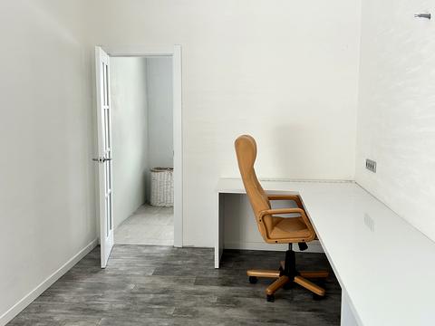 комерційна за адресою Хворостянка вул. (Праці), 1