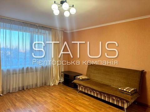 квартира за адресою Соборності вул. (Жовтнева), 77