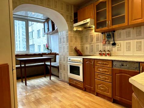 квартира за адресою Київ, Митрополита Василя Липківського вул. (Урицького), 37-А