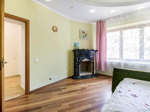 будинок за адресою Генерала Тараса Чупринки вул. (Пушкіна)