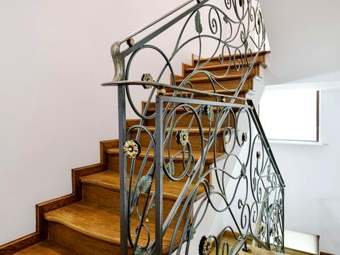 будинок за адресою Генерала Тараса Чупринки вул. (Пушкіна)